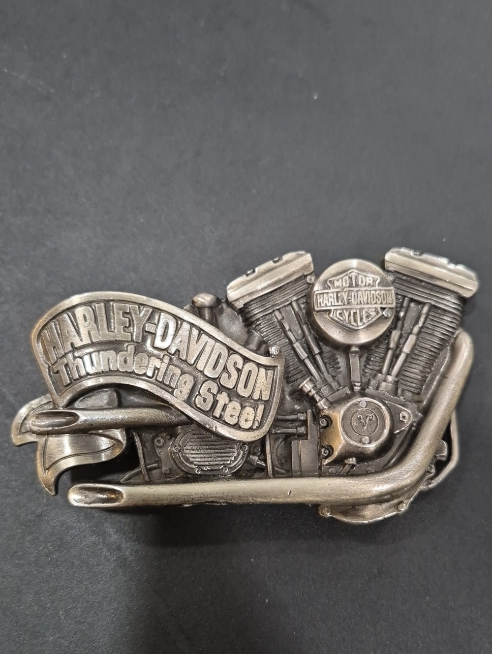 Vintage Harley-Davidson Thundering Steel Motorcycle Engine Belt Buckle - Silver